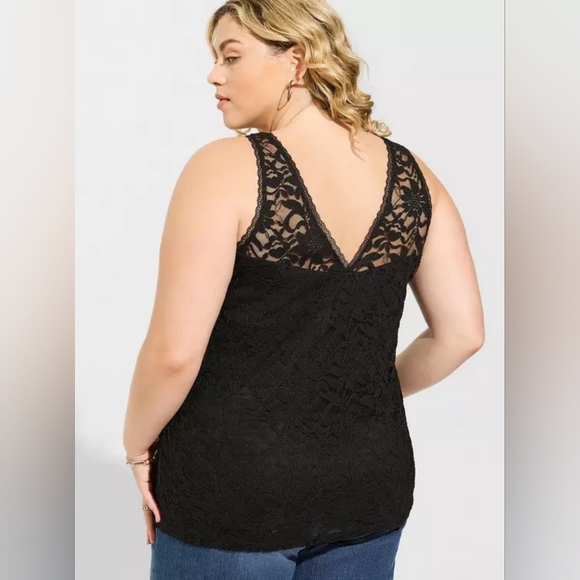 Torrid Black Stretch Lace V-Neck Tank - Picture 4 of 6